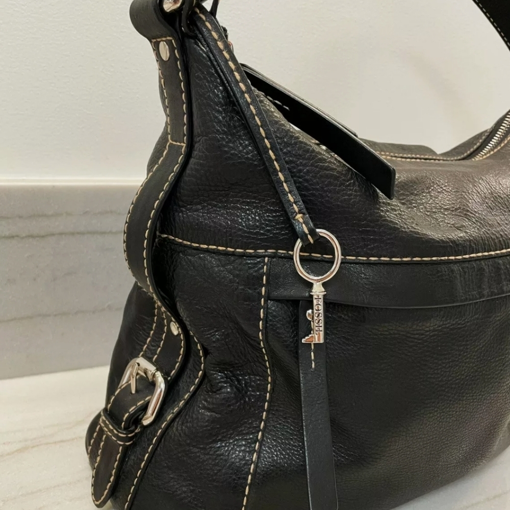 Fossil Black Pebbled Leather Hobo Satchel Tote Bag with Silver Key Charm - Picture 4 of 11